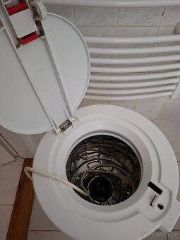 Vířivá pračka a odstředivá ždímačka - 4