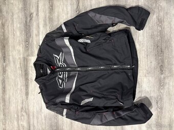 Bunda, kalhoty, boty - 4