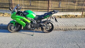Kawasaki ER6F - 4
