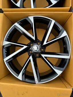 ORIGINÁL Alu Škoda VEGA R20, 5x112 - ZÁNOVNÍ - 4