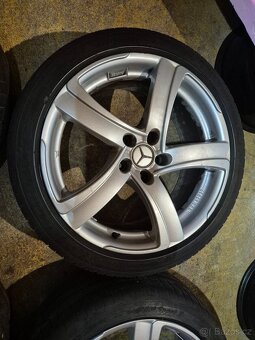 5x112 235/40 R18 - 4