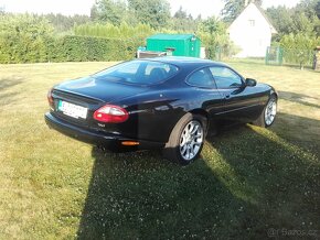 Jaguar xk8 - 4