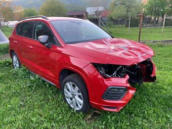 Predám havarovanú Seat Ateca 1,5tsi 110kw Dsg 8/2024. - 4