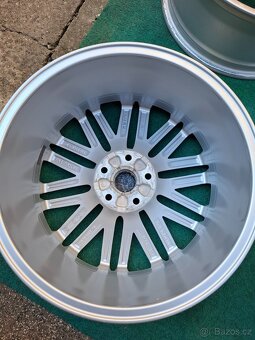 ALU KOLA SEAT ATECA / ŠKODA KAROQ -- 18" - 4