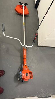 Nový a nepoužitý benzínový křovinořez Oleo-Mac BC 400 T - 4