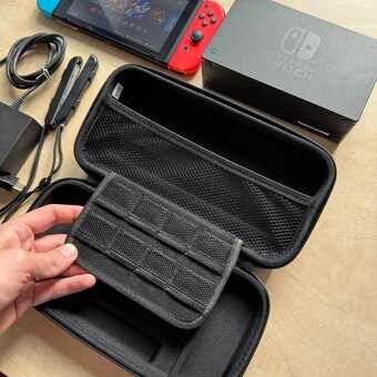 Komplet Nintendo Switch - TOP STAV - 4