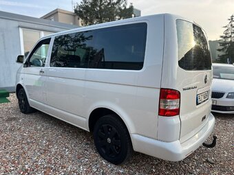 Volkswagen Transporter T5 2.0 TDI, 75 kW 8 míst, rok 2010 - 4