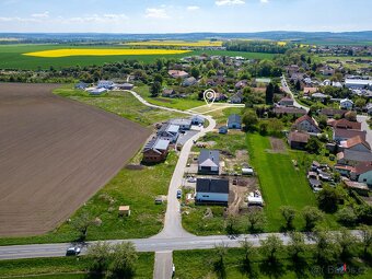 Prodej pozemku 1 213 m2 - Pardubice, Dubany, ev.č. 00565 - 4