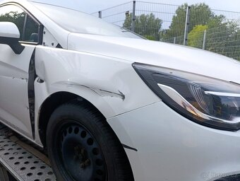 Opel Astra model K 2018 - 4