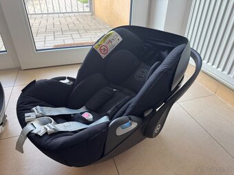 Cybex Cloud Z i-Size s otočnou základnou Base Z - 4