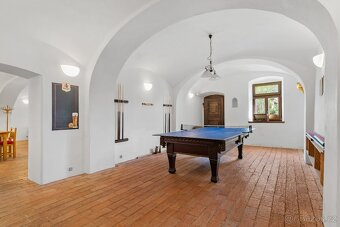 Prodej zavedeného penzionu s restaurací a velkým bytem - 4