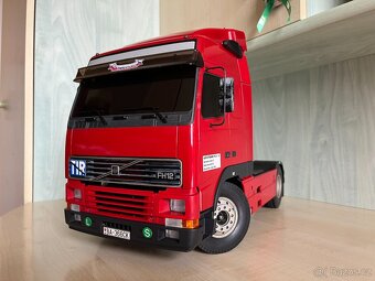 Tamiya Volvo FH12 Globetrotter 420 - 4