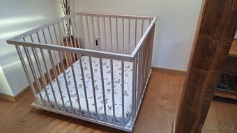 Dřevěná dětská ohrádka - 4