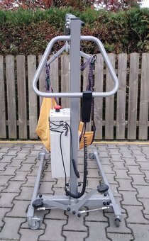 Elektrický invalidní zvedák Meyra Sito. - 4