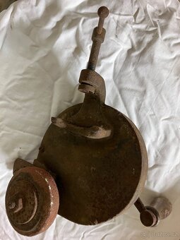 Ruční stolní bruska - 4