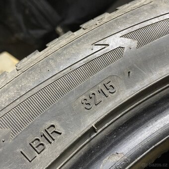 Zimní pneu 215/50 R17 95V Goodyear 2x6 2x7mm - 4