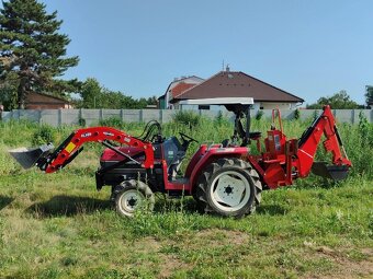 Malotraktor Mitsubishi MT266 s čelním nakladačem a podkopem - 4