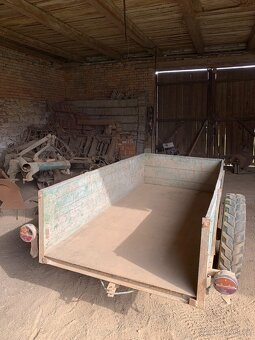 Vlečka jednoosá - 4