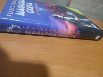 Prodám 1 knihu za 50kc - 4