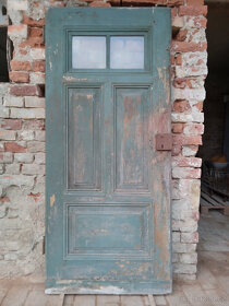 3x staré atypické kazetové dřevěné dveře - 4