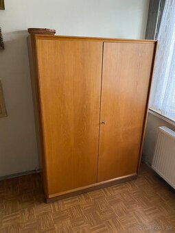 Starý nábytek - 4