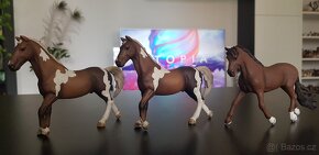 Schleich koně koníci Trakénský kůň Traken - 4