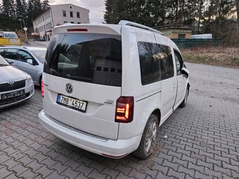 VW Caddy LIFE 2.0 TDI DSG/ XENON/ ALCANTRA/ NAVI/ POJÍZDÉ. - 4
