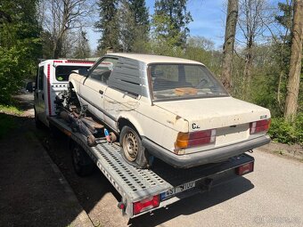 BMW e30 316 Coupe - 4