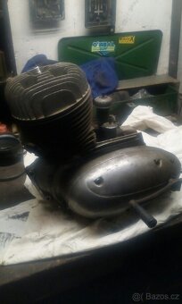 Prodám motor Jawa 250 typ 592 - 4