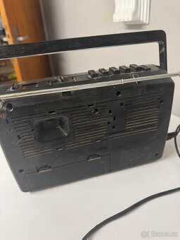 Rádio - 4