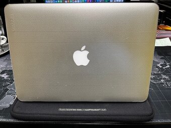 MacBook Air 13" (2015) SSD - 512 GB + nabíječka - 4