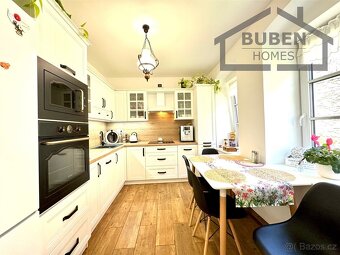 Venkovské stavení 5+1 po kompletní rekonstrukci (320 m2) se - 4