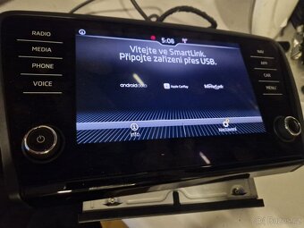 MIB2 Škoda Amundsen s Carplay a Android Auto,DAB - 4