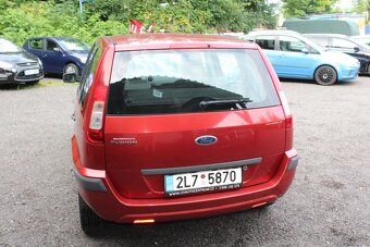 Ford Fusion - 4