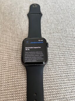 Garmin Venu SQ 2 + Apple Watch SE 1.gen. + příslušenství. - 4