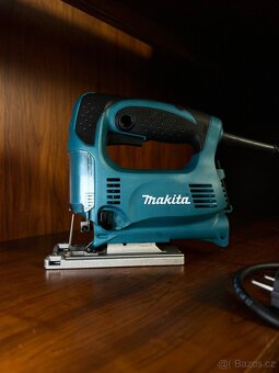 Přímočará pila Makita 4329KX1 - 4