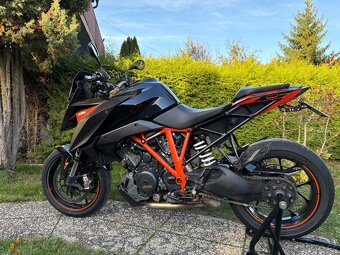 KTM 1290 SuperDuke GT - 4