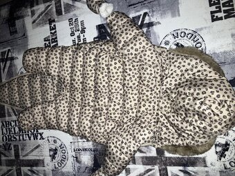 Krásná zimní kombinéza - 4