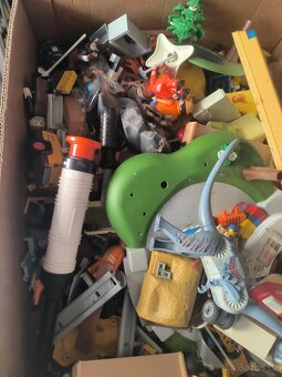 Lego + duplo mix v 10 krabicích od banánu cca 70 kg - 4