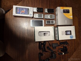 Prodám sbírku mobilů - 4