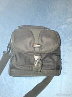 Zrcadlovka Nikon D3100 - 4