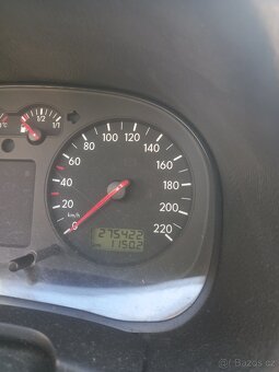 Volkswagen Golf IV 1.9 SDI - 4