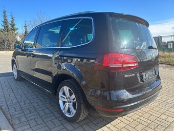 Sharan 2,0 Tdi DSG 110kW 7míst TZ panorama navi - 4