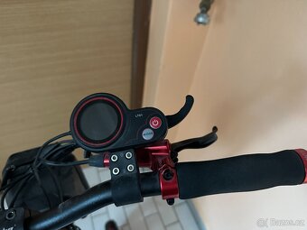 elektrokoloběžka Kaabo Mantis 10 500W - 4