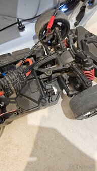 Traxxas corvette stingray - ježděno 14 dní - 4