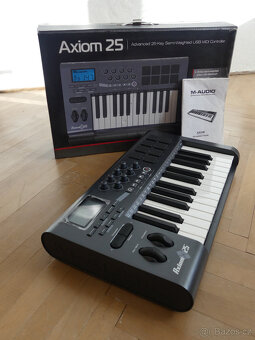 MIDI klavesy M-audio Axiom 25 - 4
