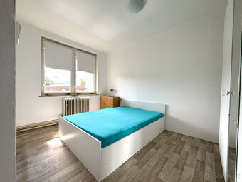 Pronájem bytu 3+1, Sokolská, Lobzy, 15300 Kč/měs, 84 m2 - 4