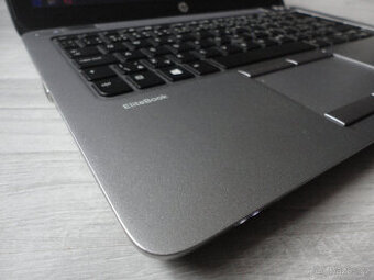 HP EliteBook 820 G2, 4GB, i5 2.20GHz, W11 - 4