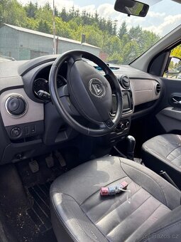 Dacia Lodgy 1.2 - 4