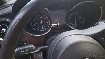 Alfa romeo Stelvio - 4